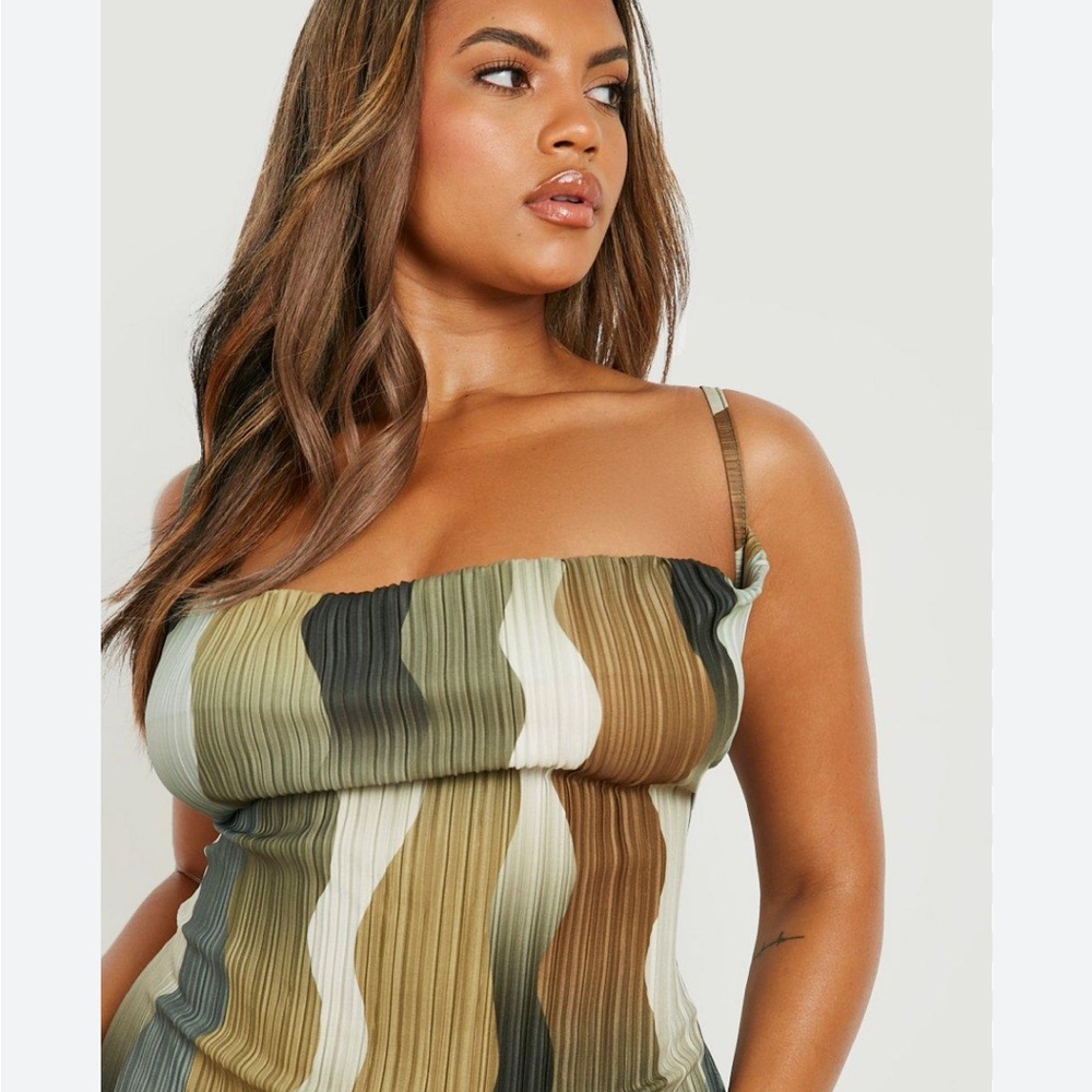 NWT cowl neck BooHoo midi dress
